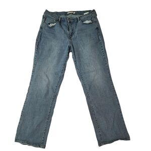 Levi Strauss & Co. Size 12 505 Straight.